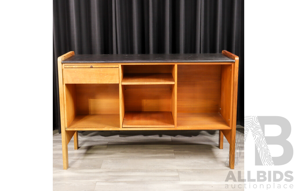Vintage Teak Bar Unit with Leather Top