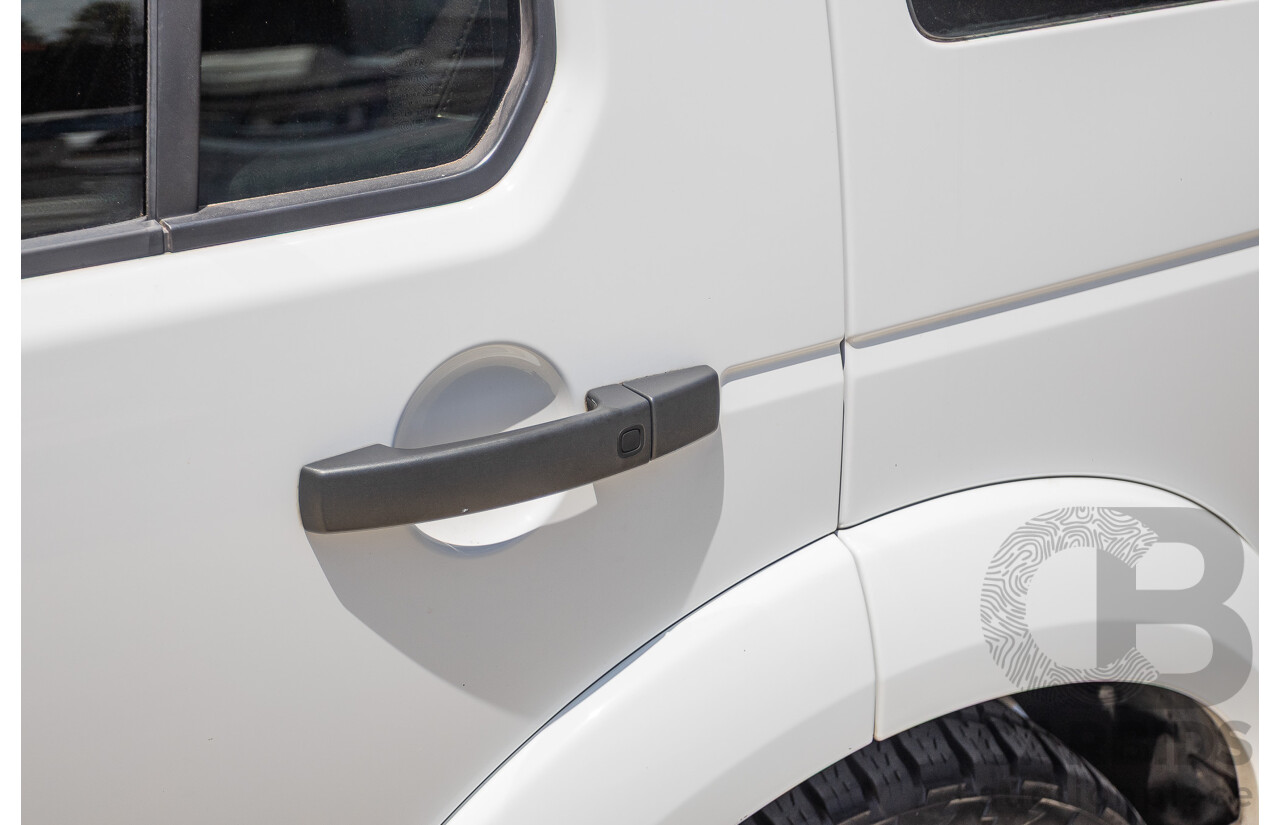 5/2012 Land Rover Discovery 4 3.0 SDV6 HSE MY12 4d Wagon Fuji White Turbo Diesel V6 3.0L - 7 Seater