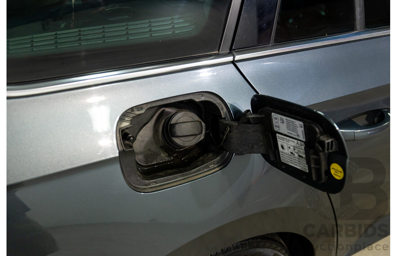 06/2019 Skoda Superb 162 TSI (FWD) NP MY19 4d Wagon Quartz Grey Metallic Turbo 2.0L