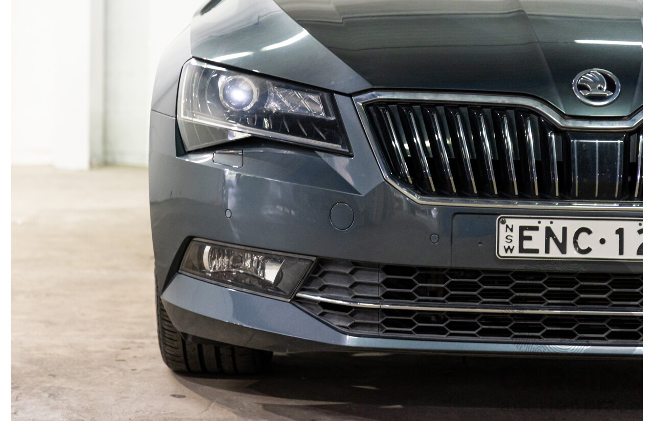 06/2019 Skoda Superb 162 TSI (FWD) NP MY19 4d Wagon Quartz Grey Metallic Turbo 2.0L
