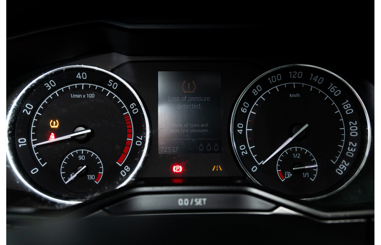 06/2019 Skoda Superb 162 TSI (FWD) NP MY19 4d Wagon Quartz Grey Metallic Turbo 2.0L