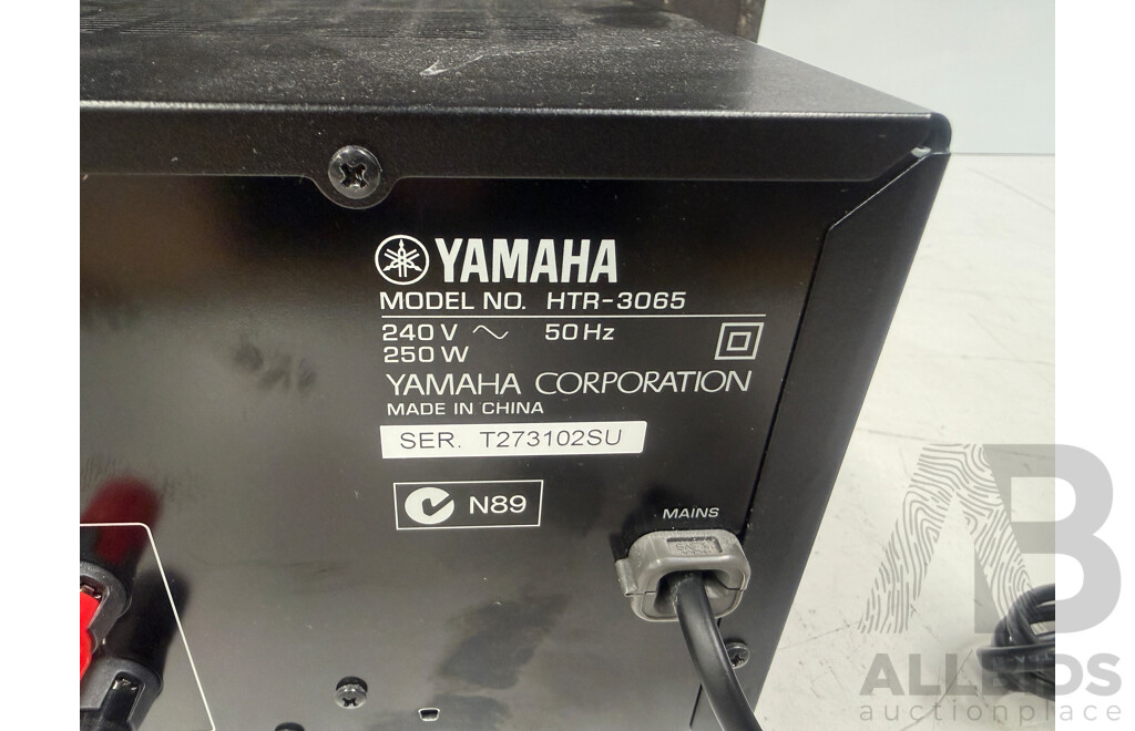 Yamaha HTR-3065 5.1-channel AV Receiver - 2x Sony SS-T552AV 3 Way Speakers