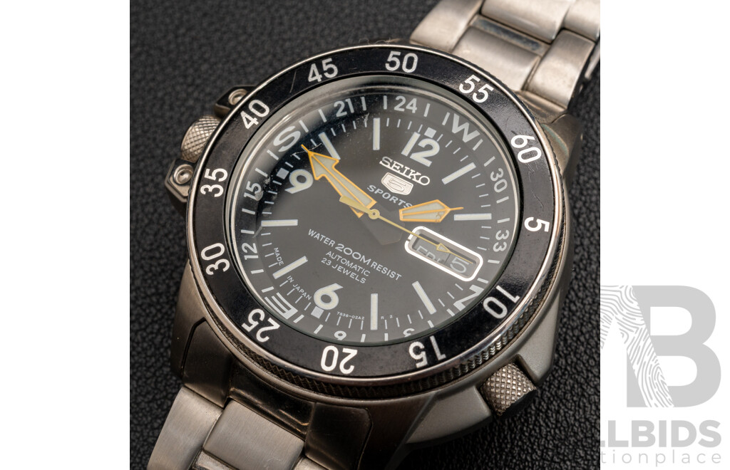 Seiko 5 Sports Automatic 23 Jewels Vintage Watch, 7S36-01E0 8N0107, Silver/black, Working