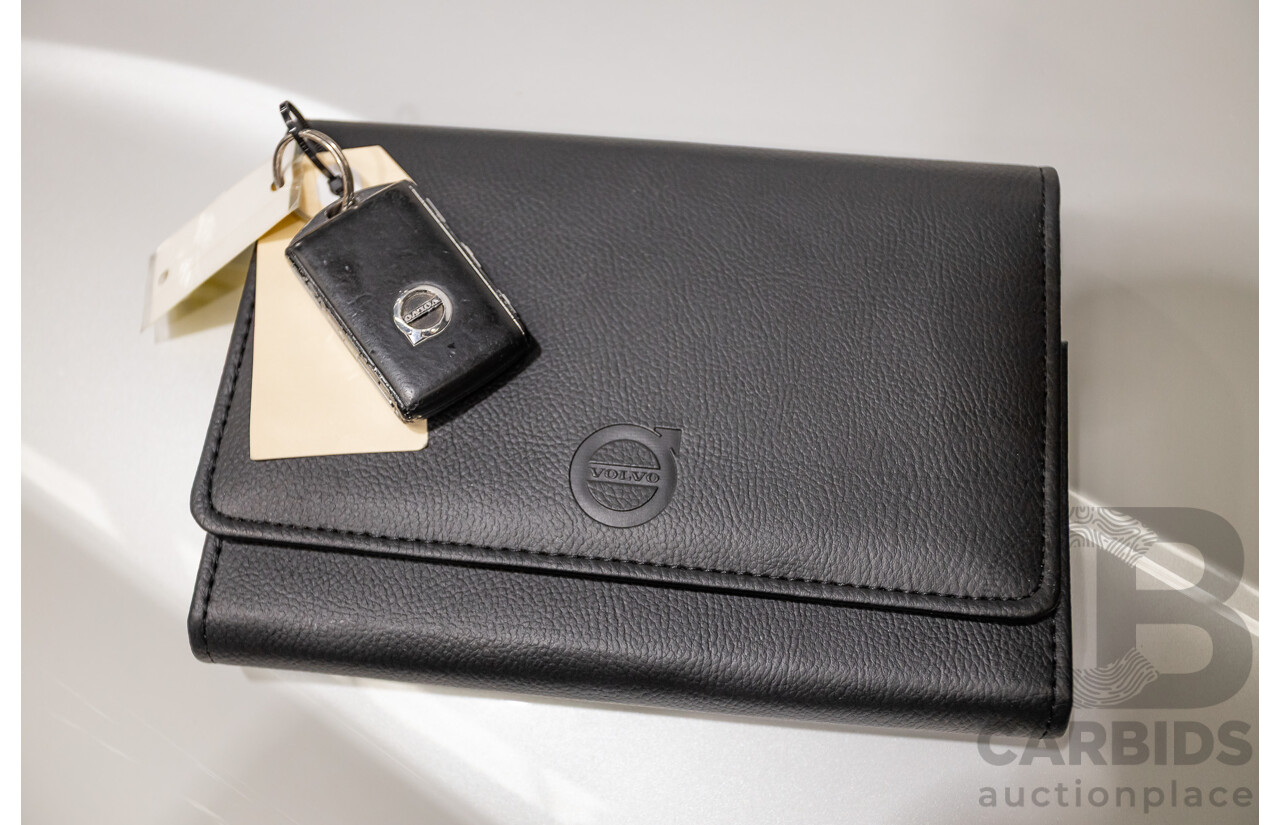 3/2017 Volvo XC90 D5 Inscription (AWD) 256 MY17 4D Wagon Crystal White Pearl Twin Turbo Diesel 2.0L - 7 seater