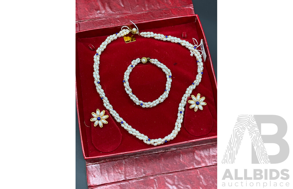 Twisted Freshwater Pearl Necklace, Bracelet & Earring Set