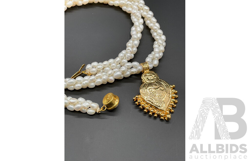 Freshwater Pearl Twisted Necklace & Earring Set