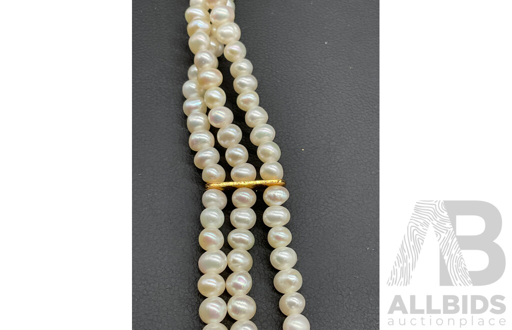 Freshwater Pearl Necklace, Bracelet & Earring Set