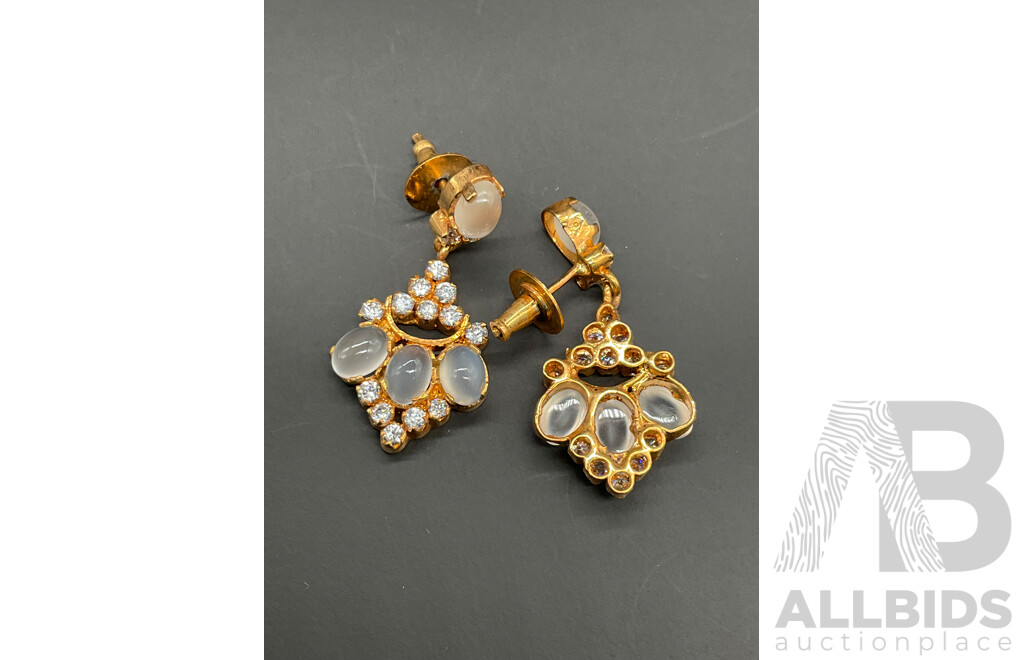 Gold-toned Moonstone Necklace, Ring & Earring Set