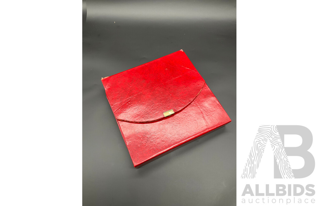 Freshwater Pearl Necklace, Bracelet & Earring Set