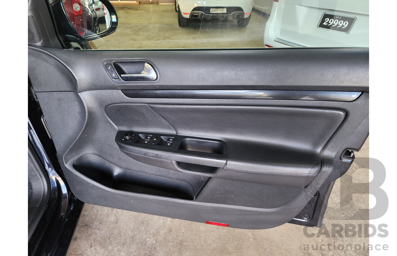 2/2010 Volkswagen Golf 118 TSI Comfortline 1K MY10 4d Wagon Black 1.4L