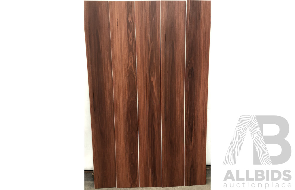 4Runner 7mm Hybrid Flooring - Antique Wood Finish - Red Jarrah - 14.364 Square Meters - Brand New