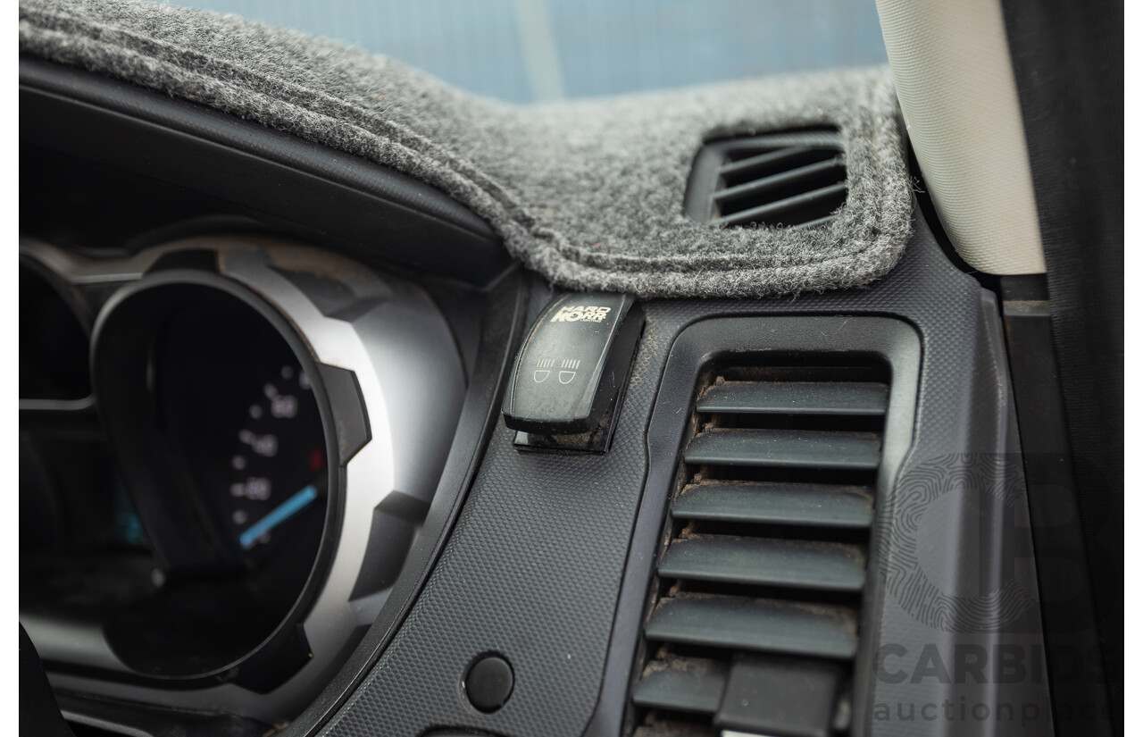 6/2013 Ford Ranger XLS (4x4) PX Dual Cab Utility White Turbo Diesel 3.2L