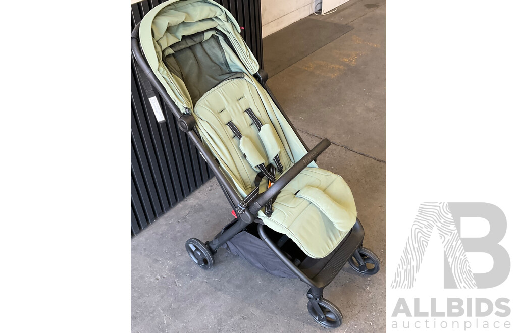 Jengo Eden Compact Stroller Fern