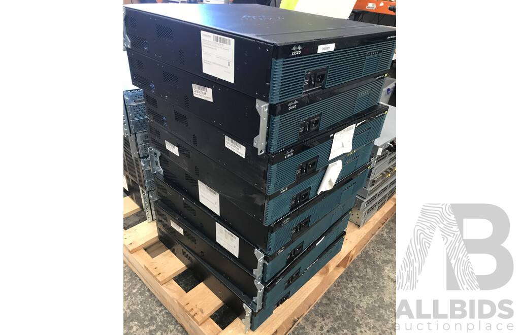 Cisco 2900 Series Assorted Integrated Service Routers - Lot of 8