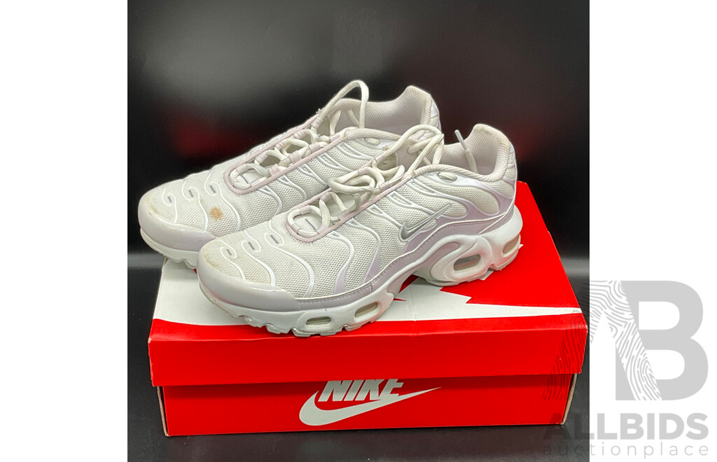 Womens Nike Air Max Plus US7.5