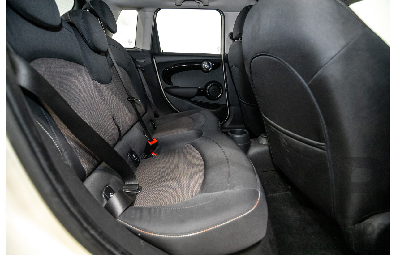 9/2015 Mini Cooper F55 5D Hatchback Pepper White Turbo 1.5L