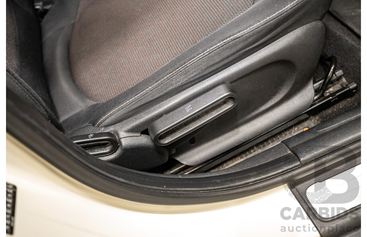 9/2015 Mini Cooper F55 5D Hatchback Pepper White Turbo 1.5L