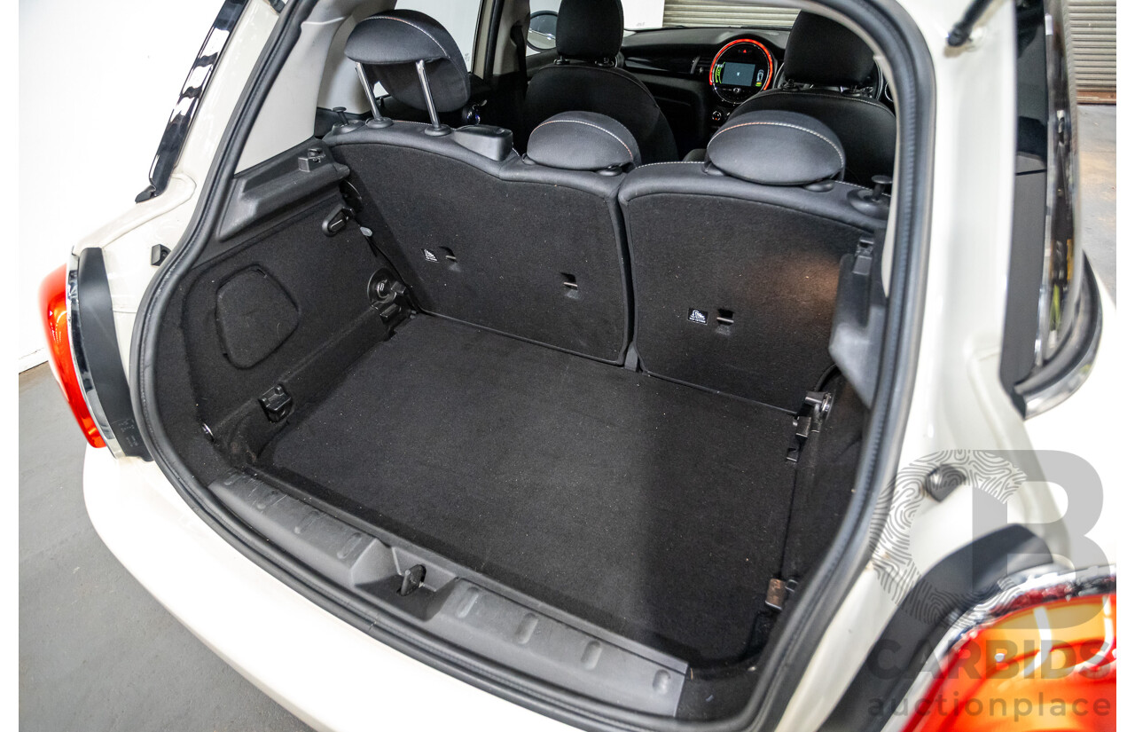 9/2015 Mini Cooper F55 5D Hatchback Pepper White Turbo 1.5L