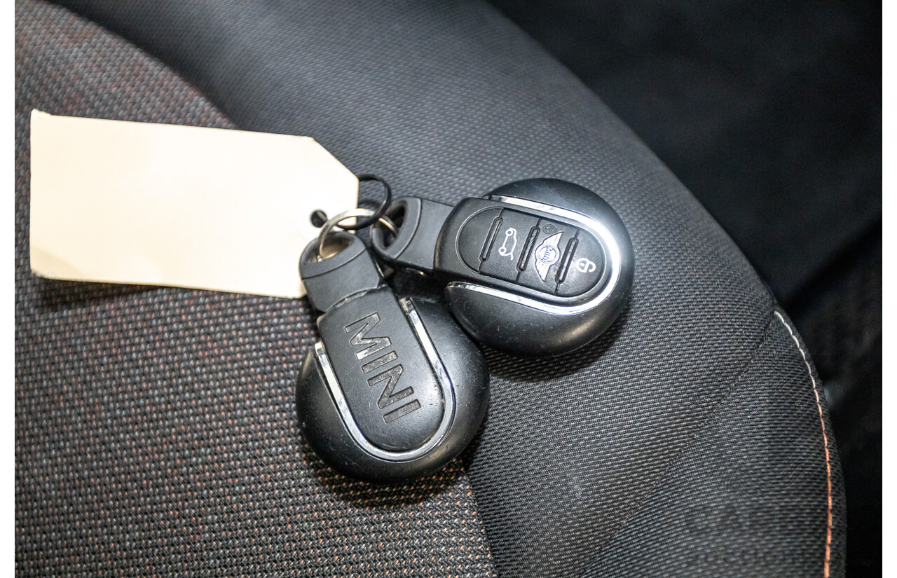 9/2015 Mini Cooper F55 5D Hatchback Pepper White Turbo 1.5L