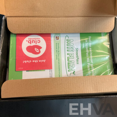 NINTENDO 3DS Cosmos Black Console