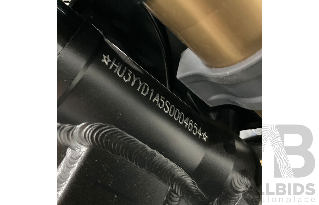 2025 Surron Light Bee X Electric Dirt Bike ( Black & Yellow )