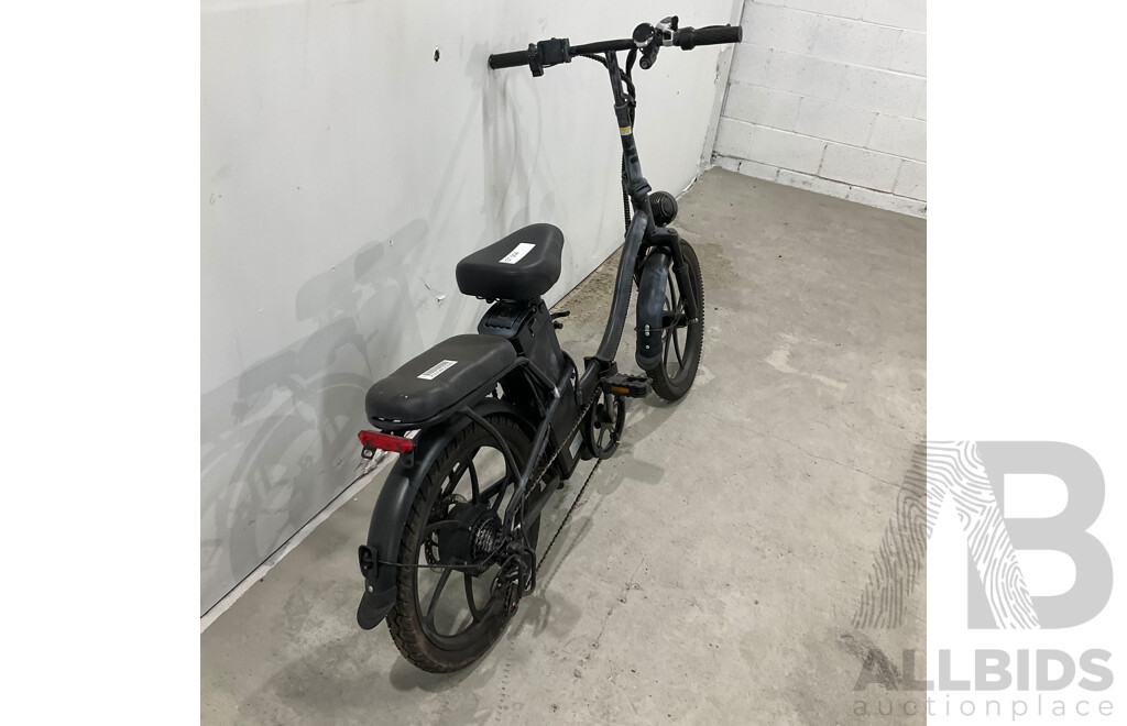 Black Foldable E-bike