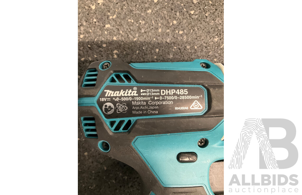 MAKITA 18V LXT Brushless Set - Hammer Drill Driver (DHP485) , Impact Driver (DTD153), Battery Charger (DC18SD) and 5.0Ah Battery - Lot of 4