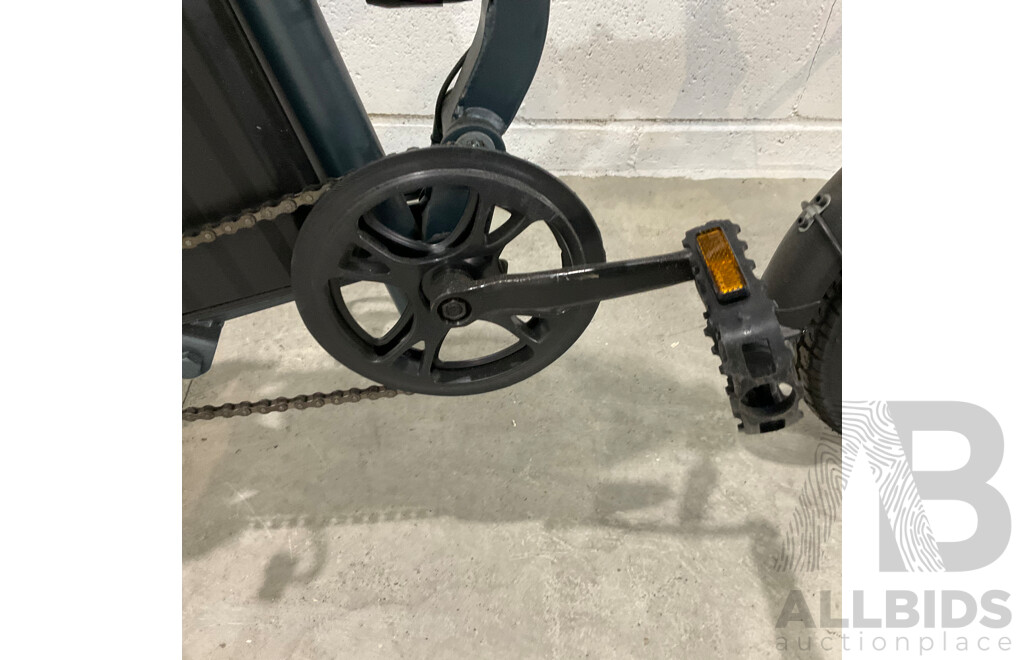 Forever Foldable E-bike