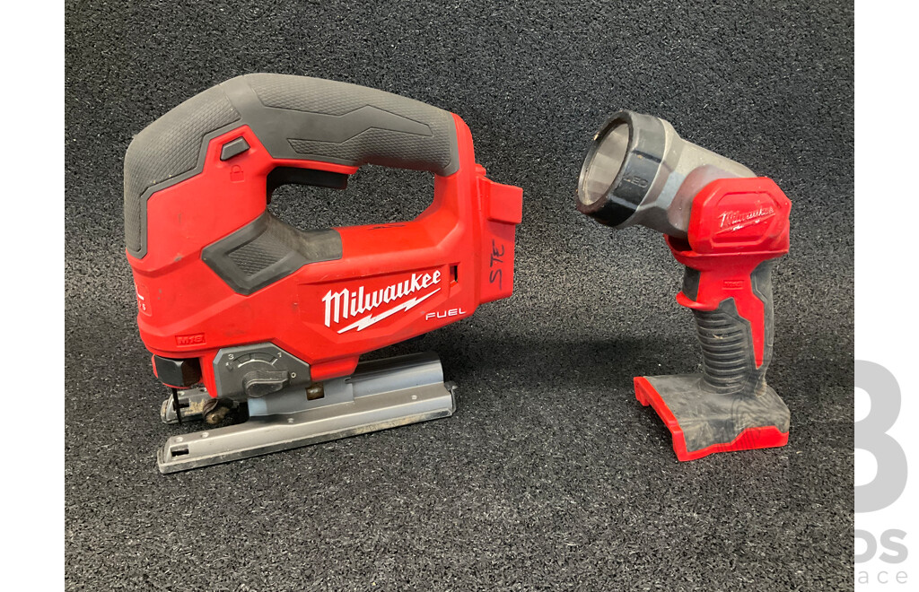 MILWAUKEE M18 FUEL 18V Jigsaw (M18 FJS) and LED Work Light (M18 T LED) - Lot of 2