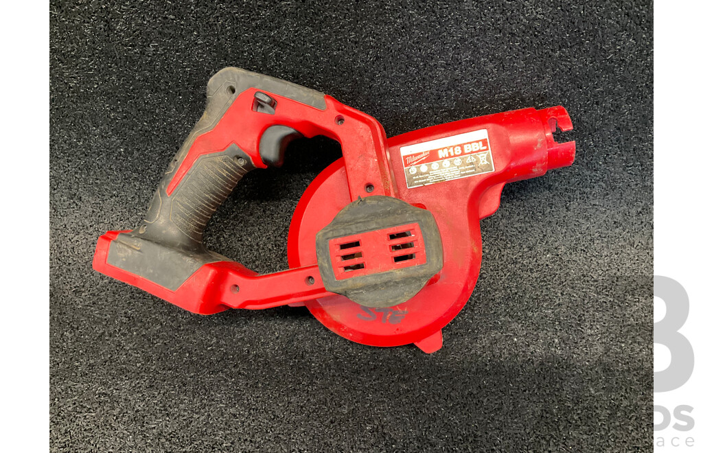 MILWAUKEE 18V FUEL Angle Grinder and Blower (M18 BBL) - Lot of 2
