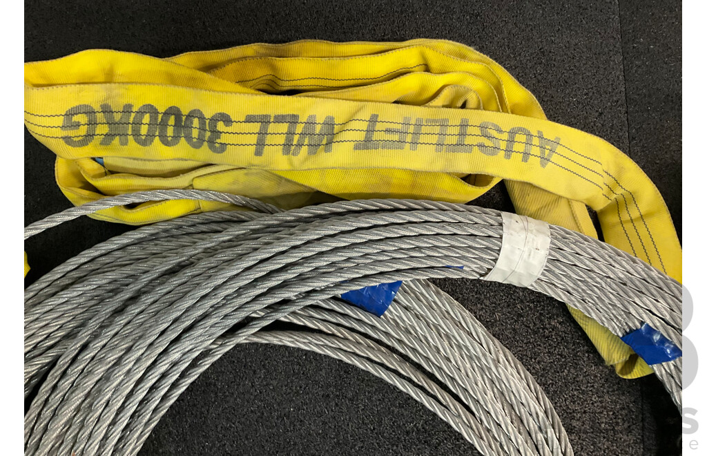 Various Pieces of Lifting Equipment, Including GORILLA Chain Block, Winch Cables and Lifting Slings - Lot of 5