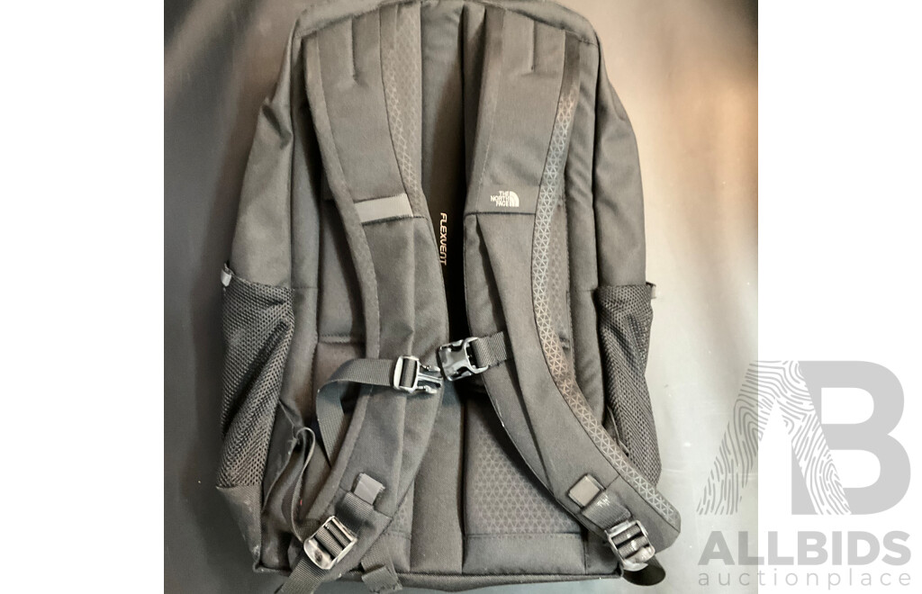 OAKLEY Carry Bag & the North Face Backpack