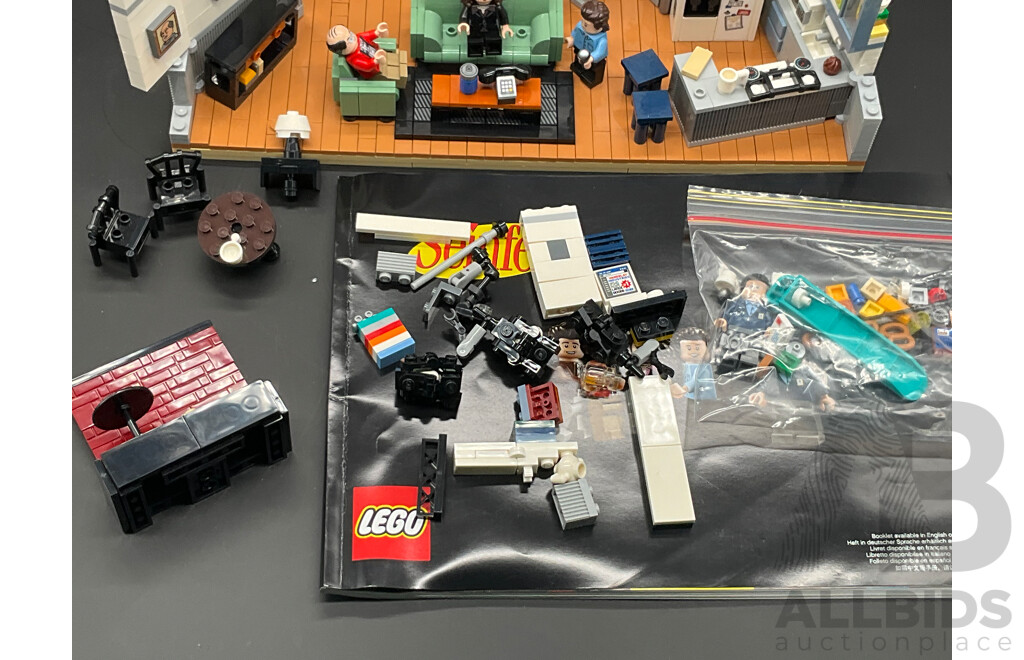 LEGO Ideas SEINFELD (21328) Building Kit
