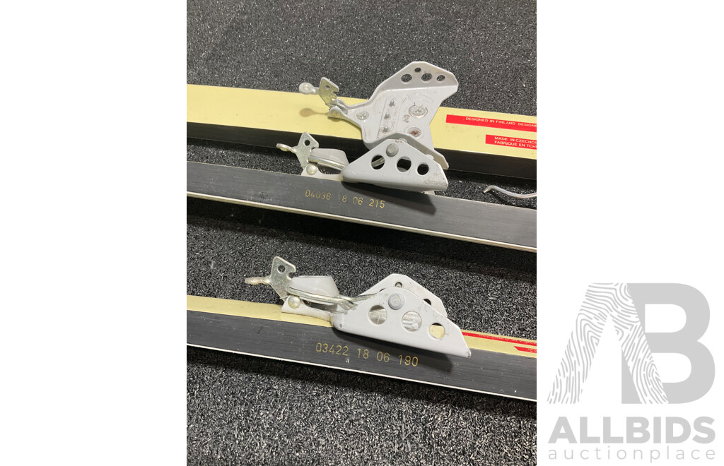 Vintage PELTONEN Comet Cross-country Skis, Poles and Boots and SALOMON Ski Bag