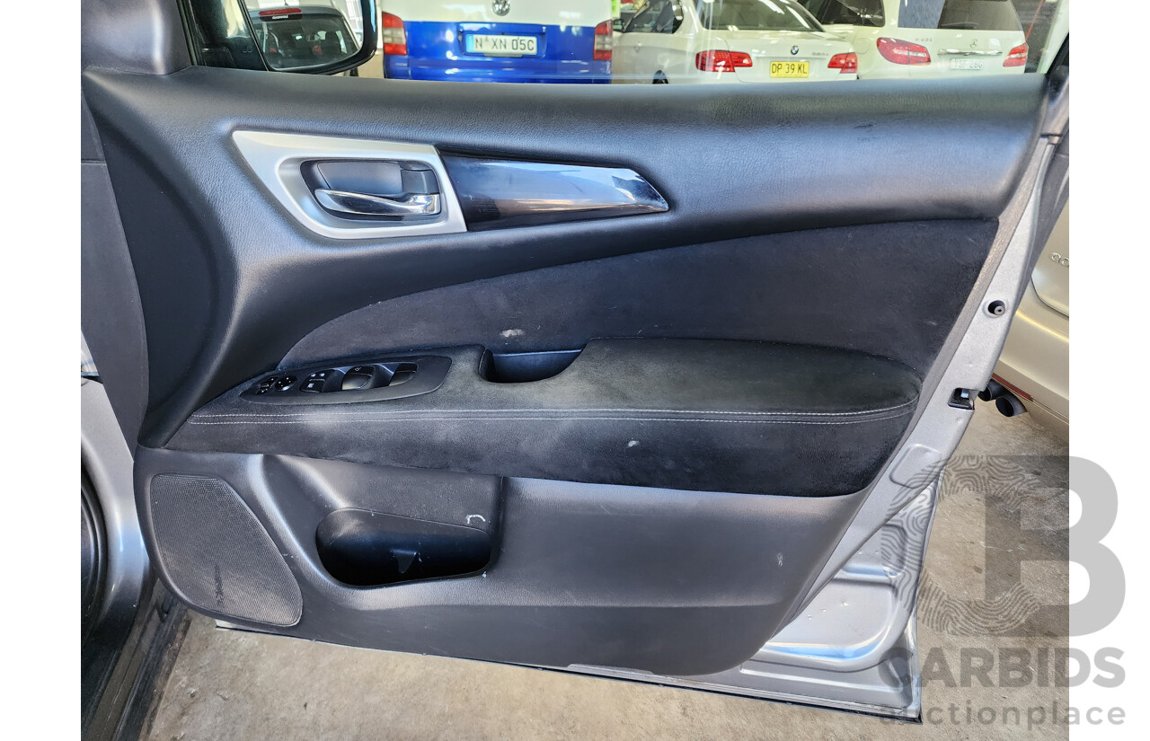 6/2015 Nissan Pathfinder ST (4x2) R52 MY15 4d Wagon Grey 3.5L