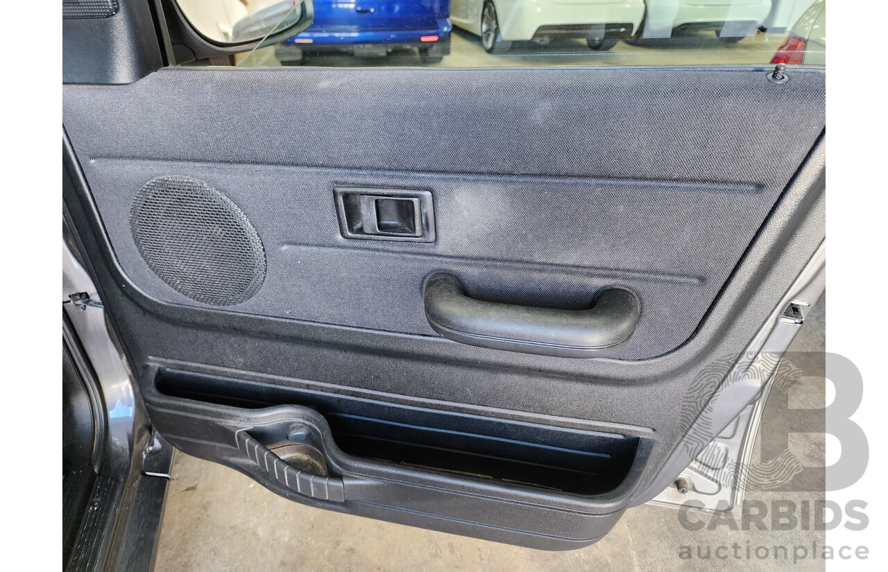 7/2002 Land Rover Freelander SE TD4 (4x4)  4d Wagon Grey 2.0L