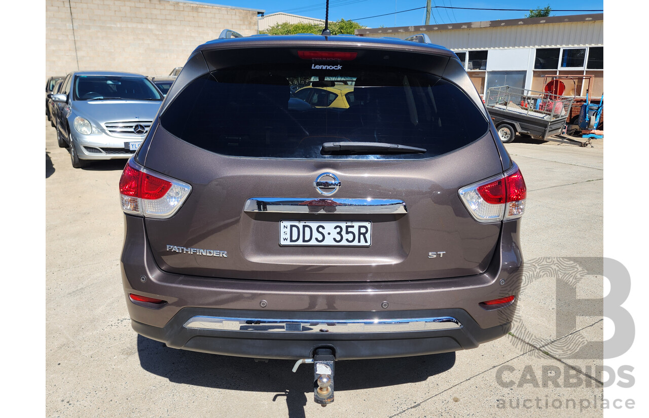 11/2015 Nissan Pathfinder ST (4x2) R52 MY15 4d Wagon Brown 3.5L