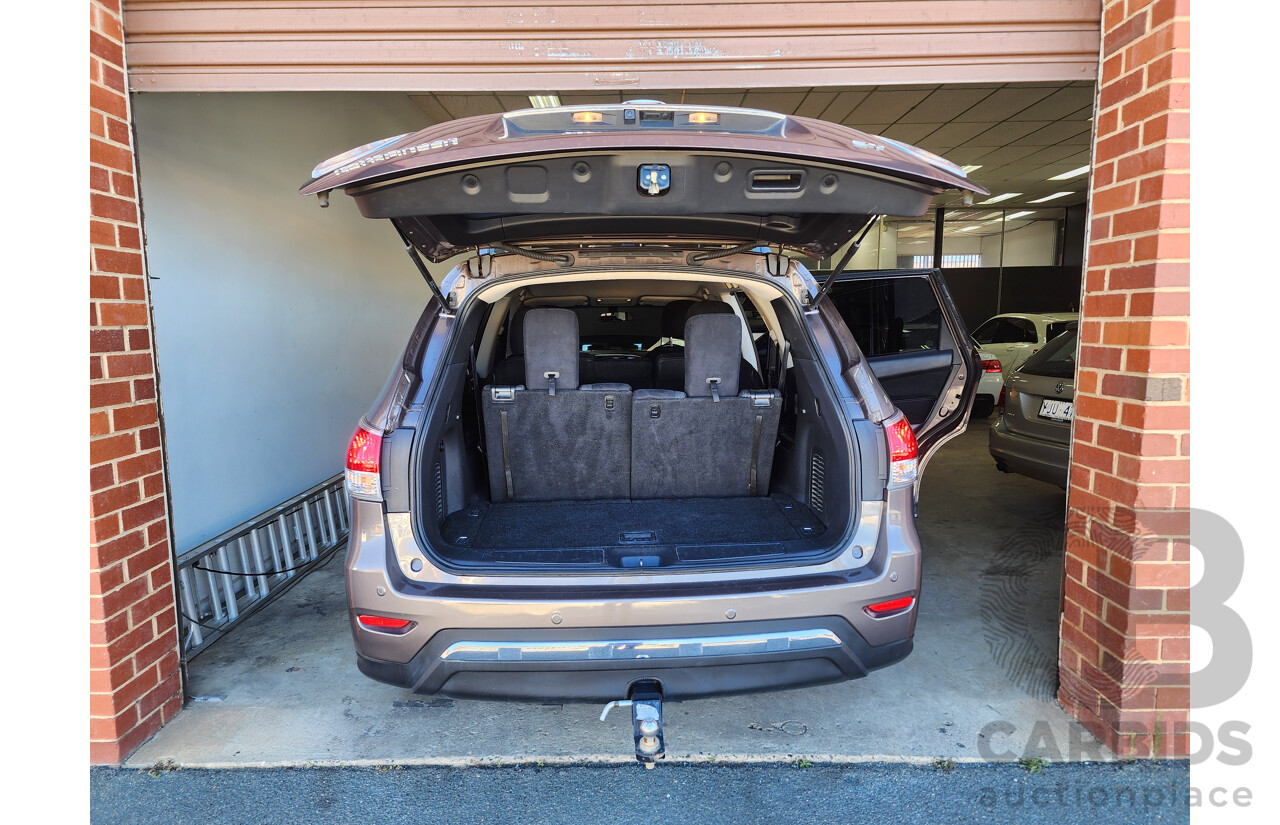11/2015 Nissan Pathfinder ST (4x2) R52 MY15 4d Wagon Brown 3.5L