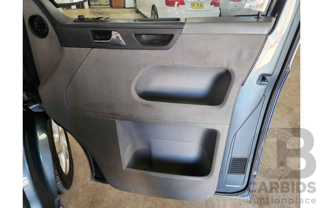 5/2006 Volkswagen Multivan Comfortline 4MTN T5 4d Van Grey 2.5L