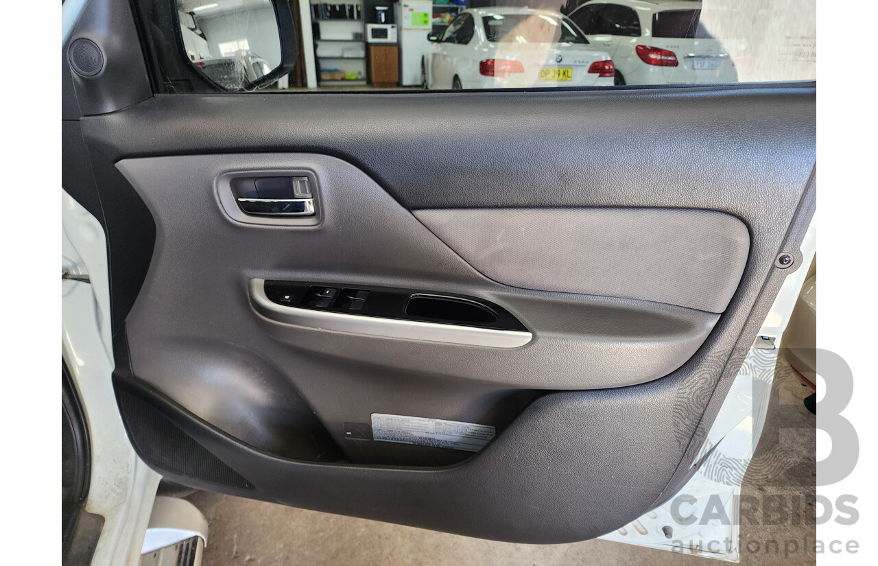 1/2018 Mitsubishi Triton GLS (4x4) MQ MY18 Dual Cab Utility White 2.4L