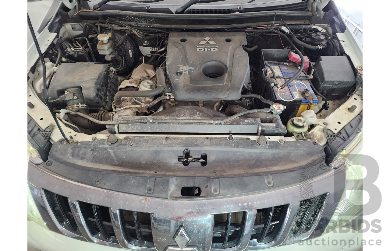 1/2018 Mitsubishi Triton GLS (4x4) MQ MY18 Dual Cab Utility White 2.4L