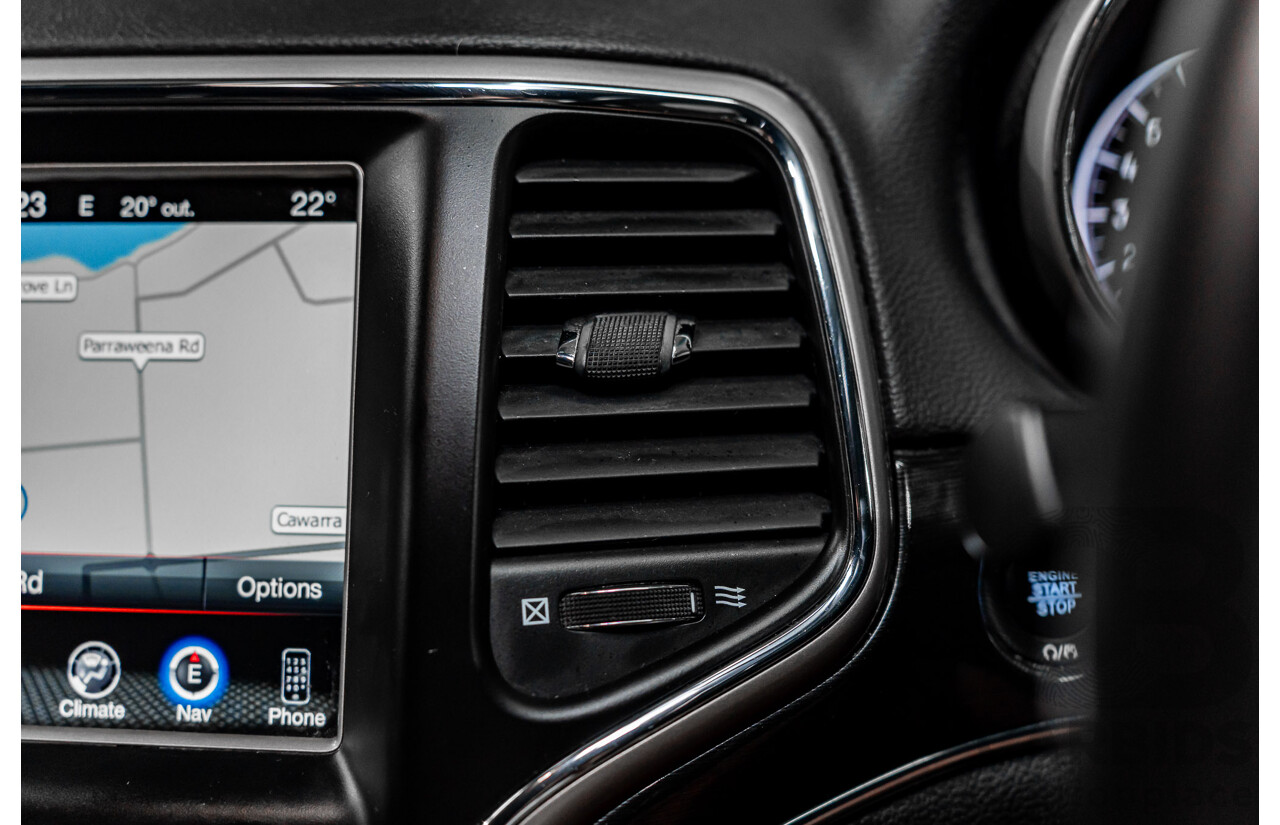 05/2017 Jeep Grand Cherokee 75th Anniversary (4x4) WK MY16 4d Wagon Bright White V6 3.6L