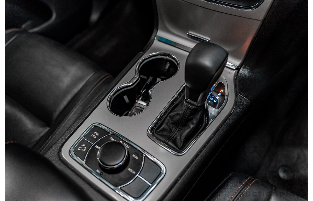 05/2017 Jeep Grand Cherokee 75th Anniversary (4x4) WK MY16 4d Wagon Bright White V6 3.6L