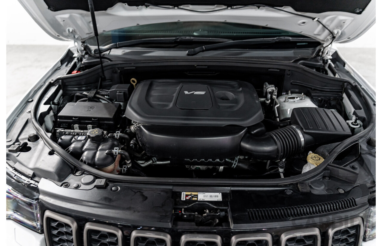 05/2017 Jeep Grand Cherokee 75th Anniversary (4x4) WK MY16 4d Wagon Bright White V6 3.6L