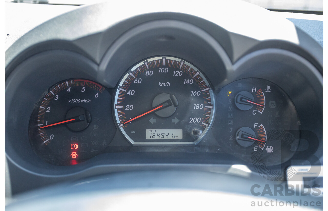 1/2015 Toyota Hilux SR (4x4) KUN26R MY14 Dual Cab P/Up White Turbo Diesel 3.0L