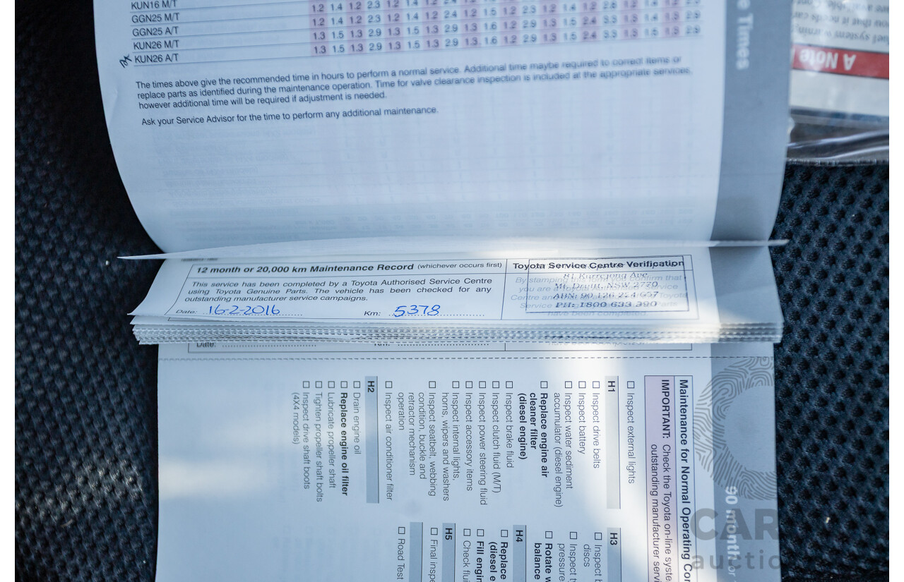 1/2015 Toyota Hilux SR (4x4) KUN26R MY14 Dual Cab P/Up White Turbo Diesel 3.0L