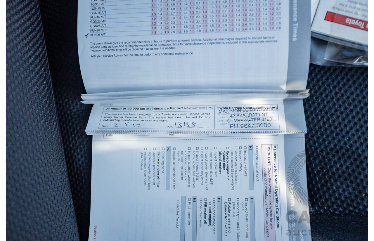 1/2015 Toyota Hilux SR (4x4) KUN26R MY14 Dual Cab P/Up White Turbo Diesel 3.0L