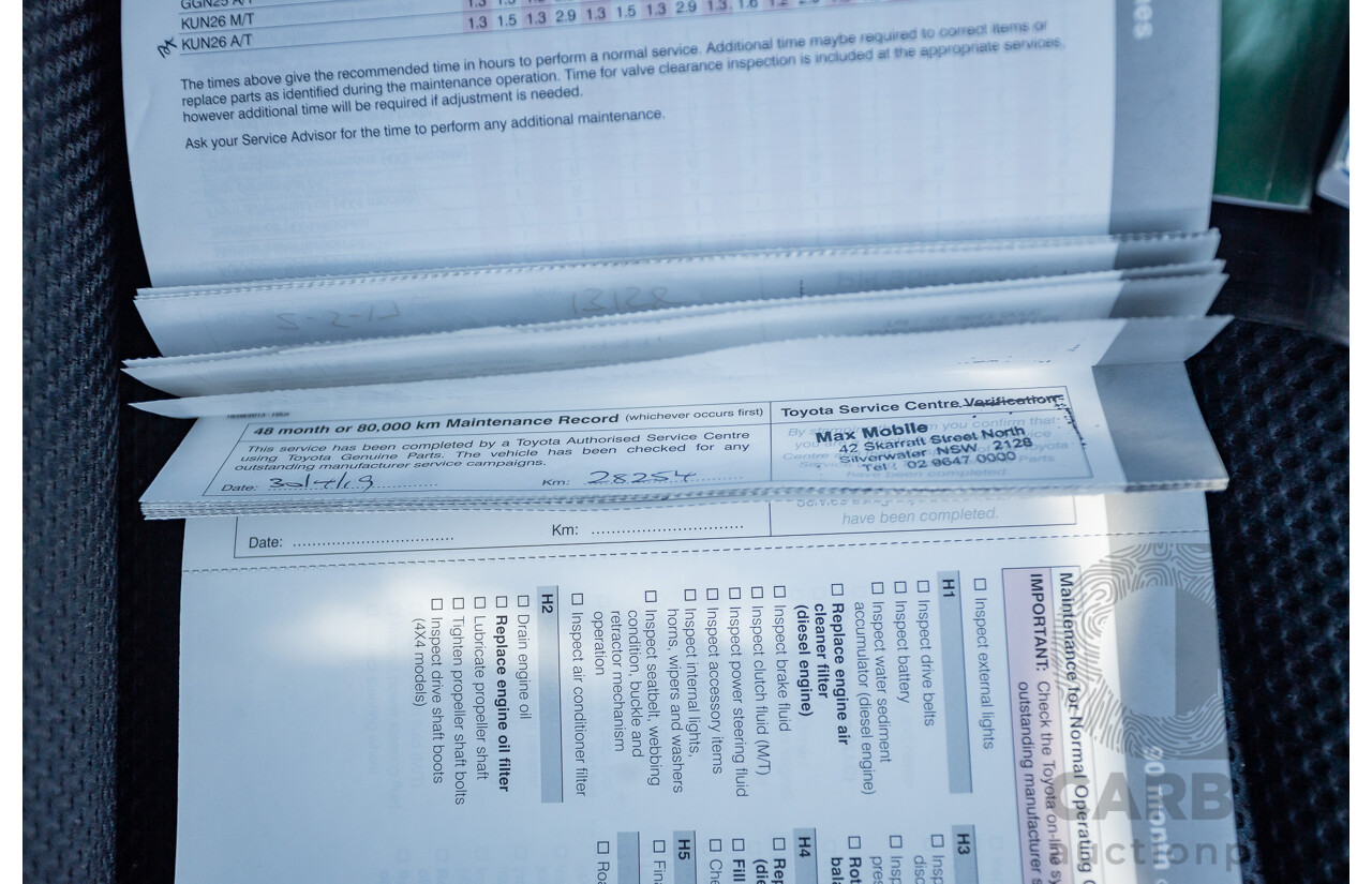 1/2015 Toyota Hilux SR (4x4) KUN26R MY14 Dual Cab P/Up White Turbo Diesel 3.0L