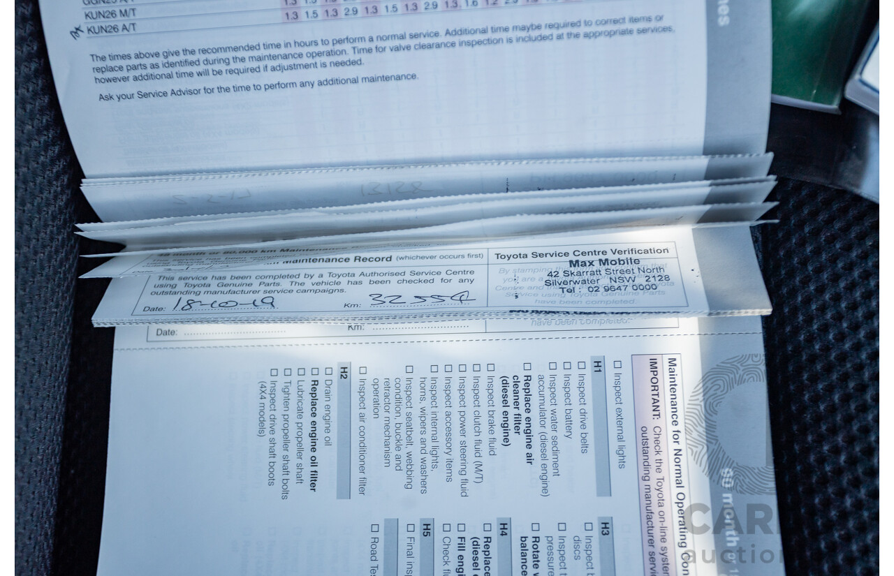 1/2015 Toyota Hilux SR (4x4) KUN26R MY14 Dual Cab P/Up White Turbo Diesel 3.0L