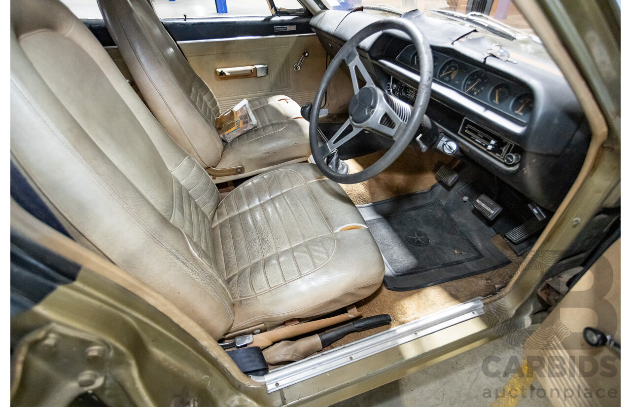 11/1972 Chrysler VH Valiant Pacer 4d Sedan Citron Gold Metallic Hemi 265ci 4.3L